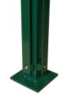 Hadra Eck-Pfosten mit Bodenplatte Quadratrohr 60x60x 880 mm für DS-Matte 830 mm, Bohrbild 400 mm - Grün - mit Abdedeckleiste / zum Aufdübeln