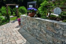 KANN Vermont Bruchsteinmauer Muschelkalk nuanciert