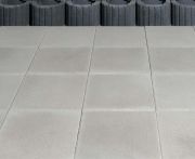 Gala-Lusit Garten-Betonplatte - Grau mit Fase