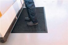 NW Arbeitsplatzbodenbelag Fertigmatte L1500xB900xS10mm schwarz Gum.Rampmat (9000452317)