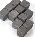 Seltra Pflaster Grauwacke gespalten Dunkelbraun-Grau, Naturstein