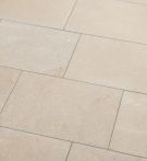 Seltra Terrassenplatte ORELLO CREMA Cremebeige geflammt/gebürstet Naturstein