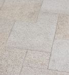 Seltra Terrassenplatte SOL gestockt Gelb-Grau Naturstein