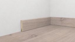 Ziro Sockelleiste | 15x60x2200 mm | Himalayaeiche