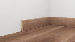 Ziro Sockelleiste | 15x60x2200 mm | Edelkastanie