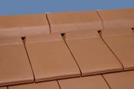 Braas Turmalin halber Firstanschlussziegel (7409400) naturrot